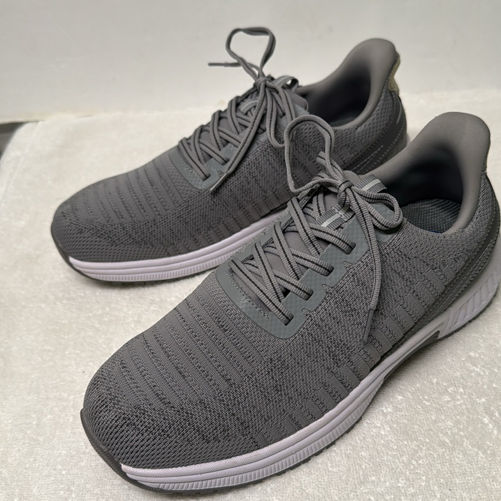 Orthofeet Yari Gray Hands‎ Free Sneakers Size 10 D
